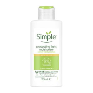 کرم مرطوب کننده و محافظت کننده سیمپل مدل Protecting Light Moisturiser با SPF15 حجم 125 میلی لیتر
